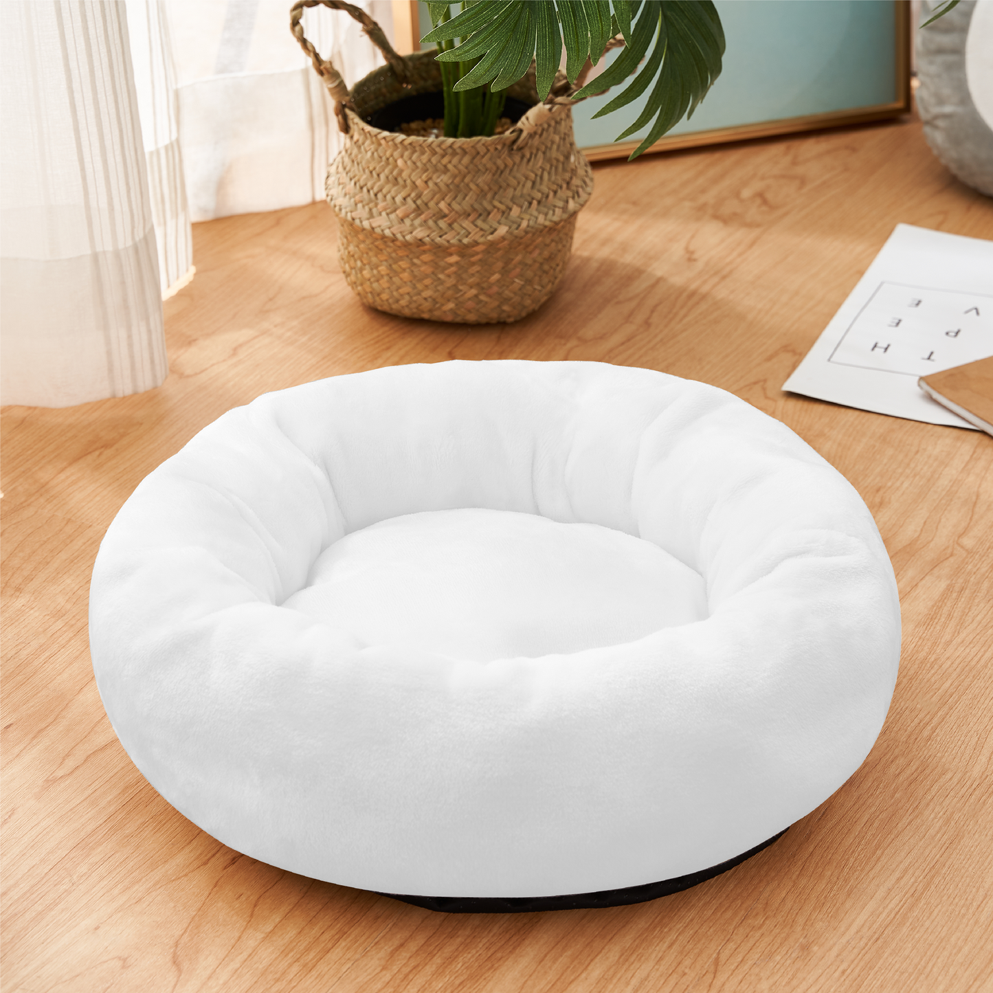 Flannel Round Pet Bed (19X19in)