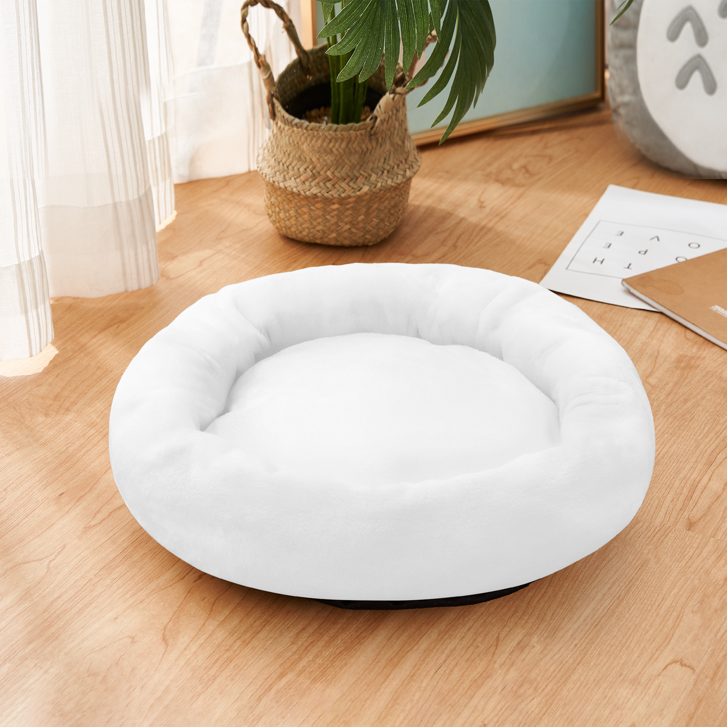 Flannel Round Pet Bed (23X23in)